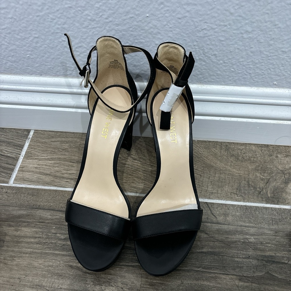 Nine West black high heels - Picture 5 of 8